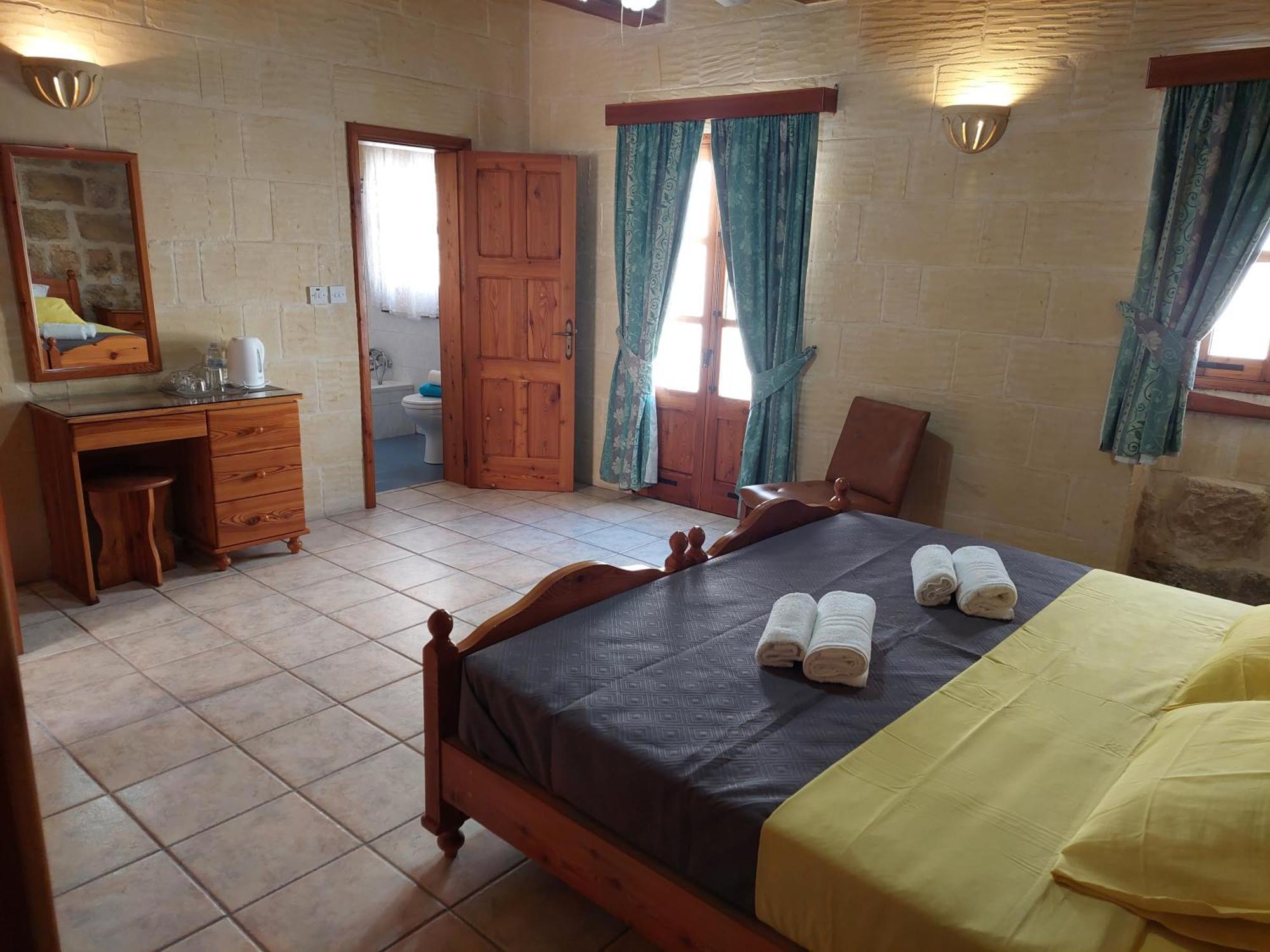 Mj Farmhouse B&B Xagħra Екстериор снимка